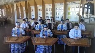 Ансамбль "Образцовые подготовишки". Белорусская народная песня "Бабка Еука,дзед Тамаш".