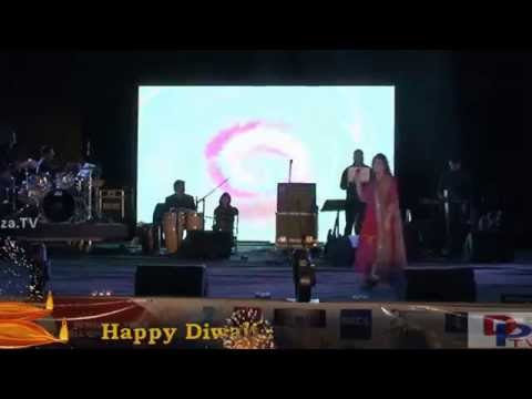Alka Yagnik Singing Tum Aaye To Aaya Mujhe Yaad Song At DFWICS Diwali Mela 2015 At Dallas