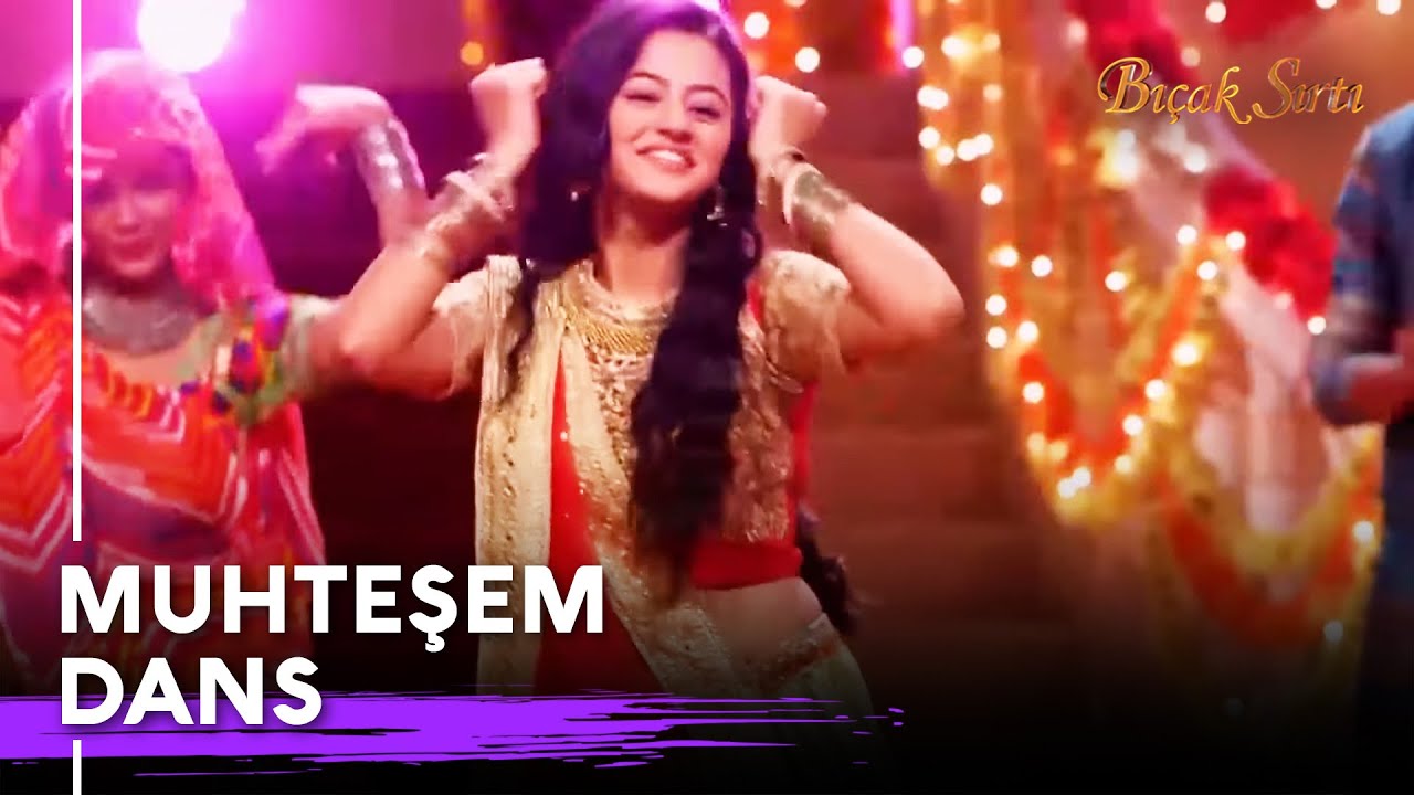 Swara Yeğeni İçin Dans Etti | Bıçak Sırtı Hint Dizisi 168. Bölüm