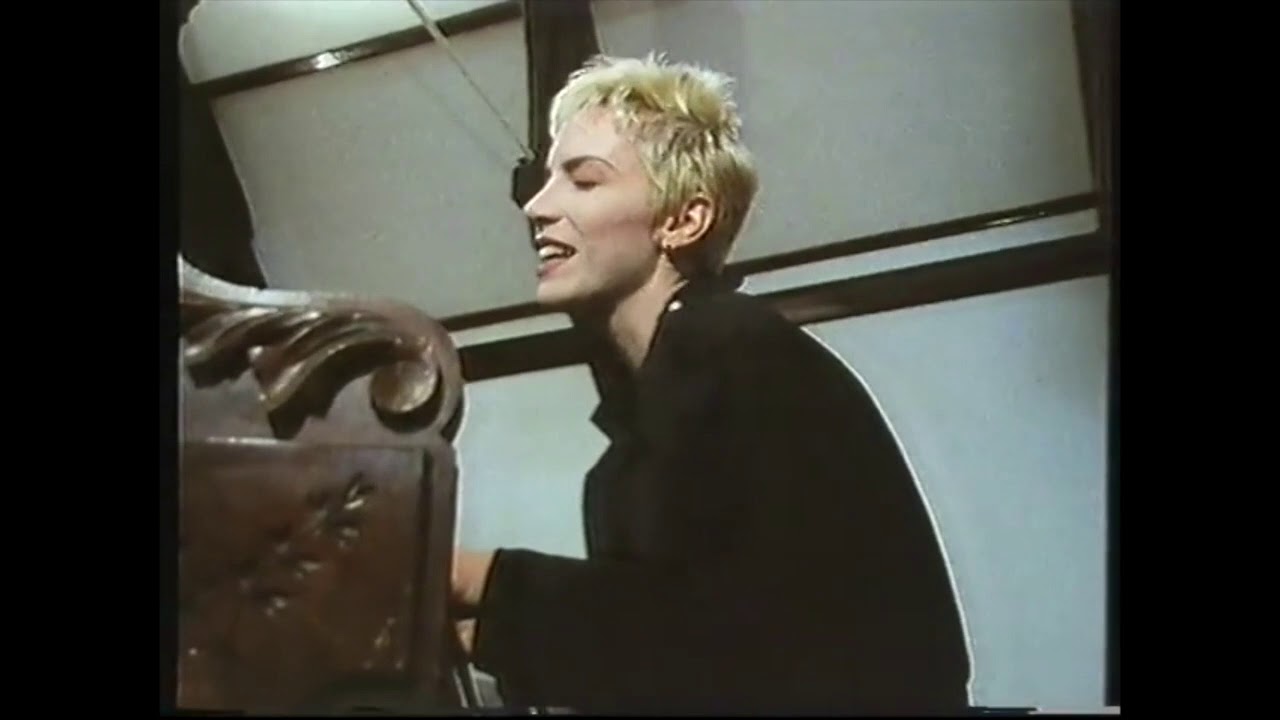 Annie Lennox - Amazing Grace (Live) - YouTube