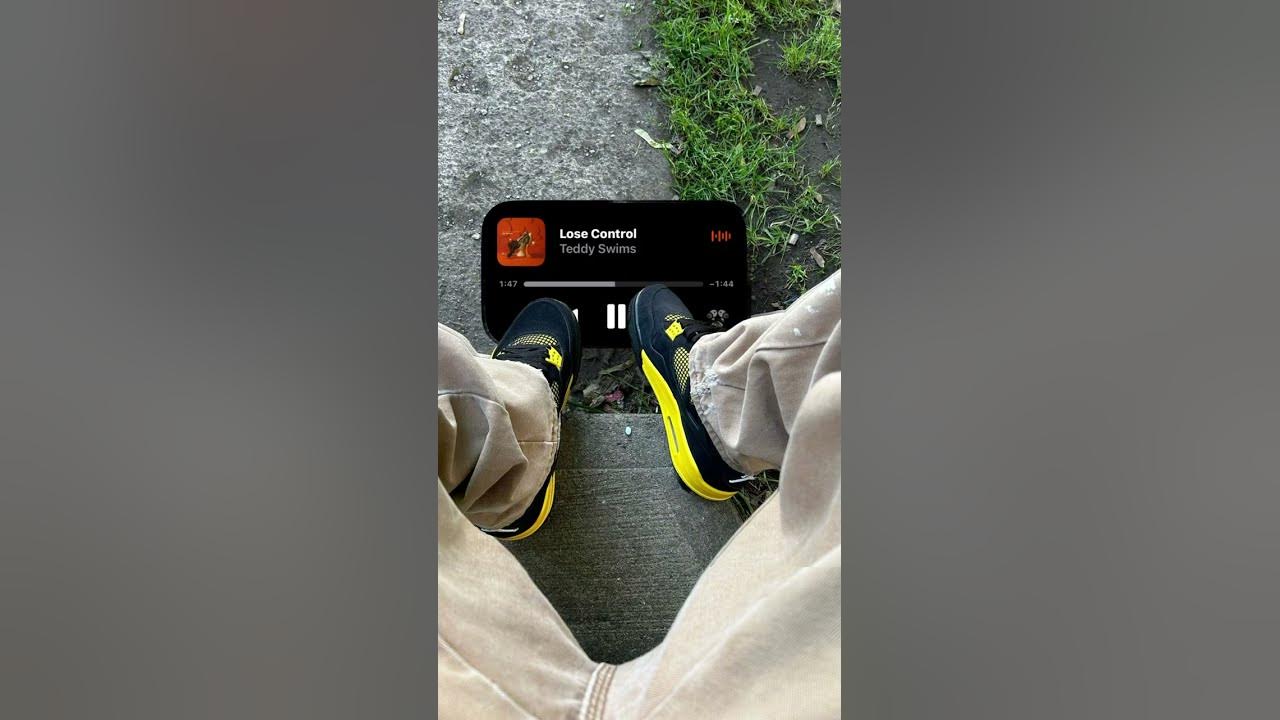 Lose Control - Teddy Swims #newmusic #music #fürdich #foryou #shorts #song #losecontrol #teddyswims