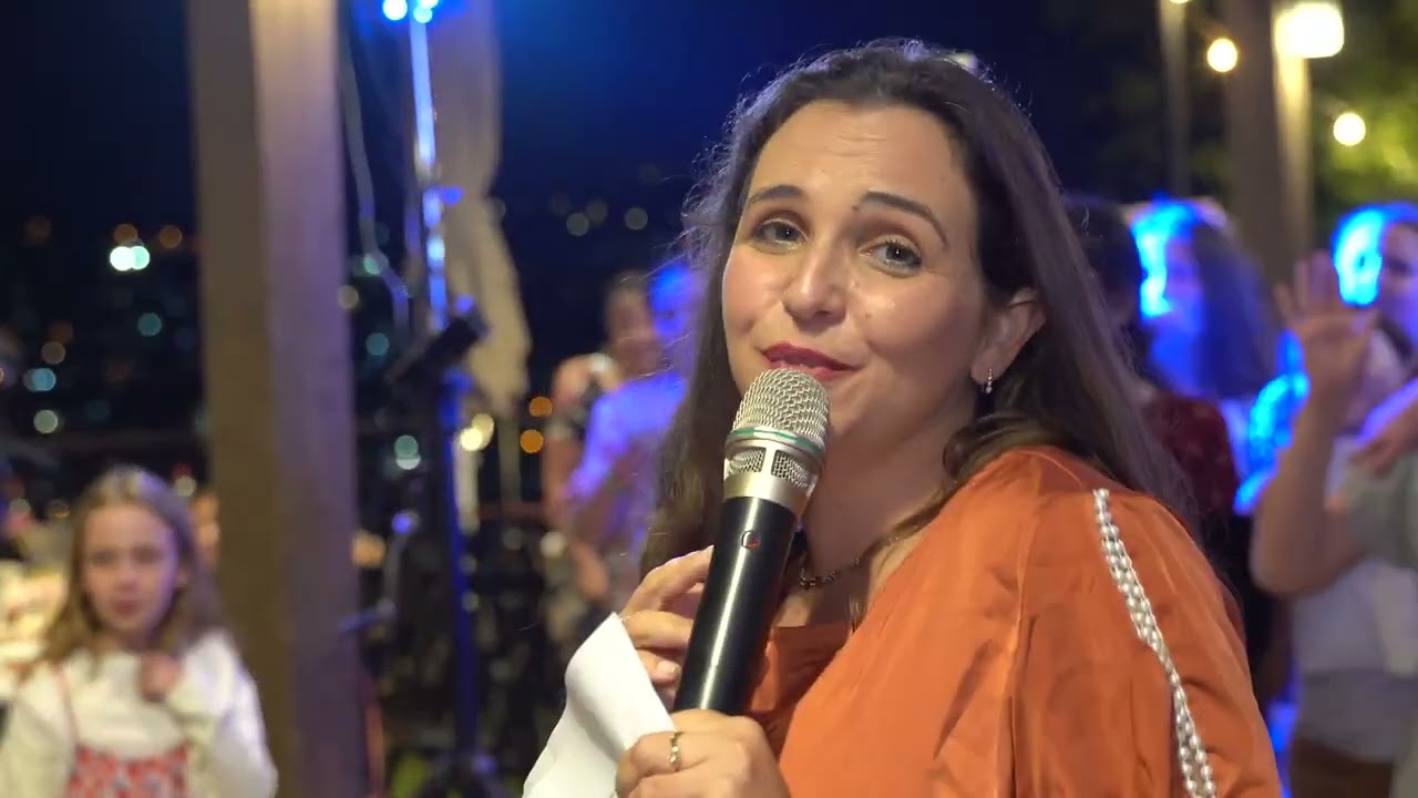 שירת המונים משהו חדש מתחיל הלל הפקות