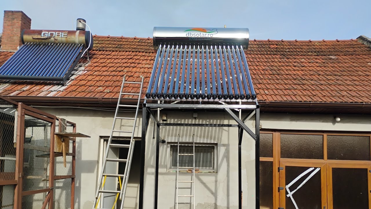 Panou solar apă caldă menajeră cu tuburi vidate 