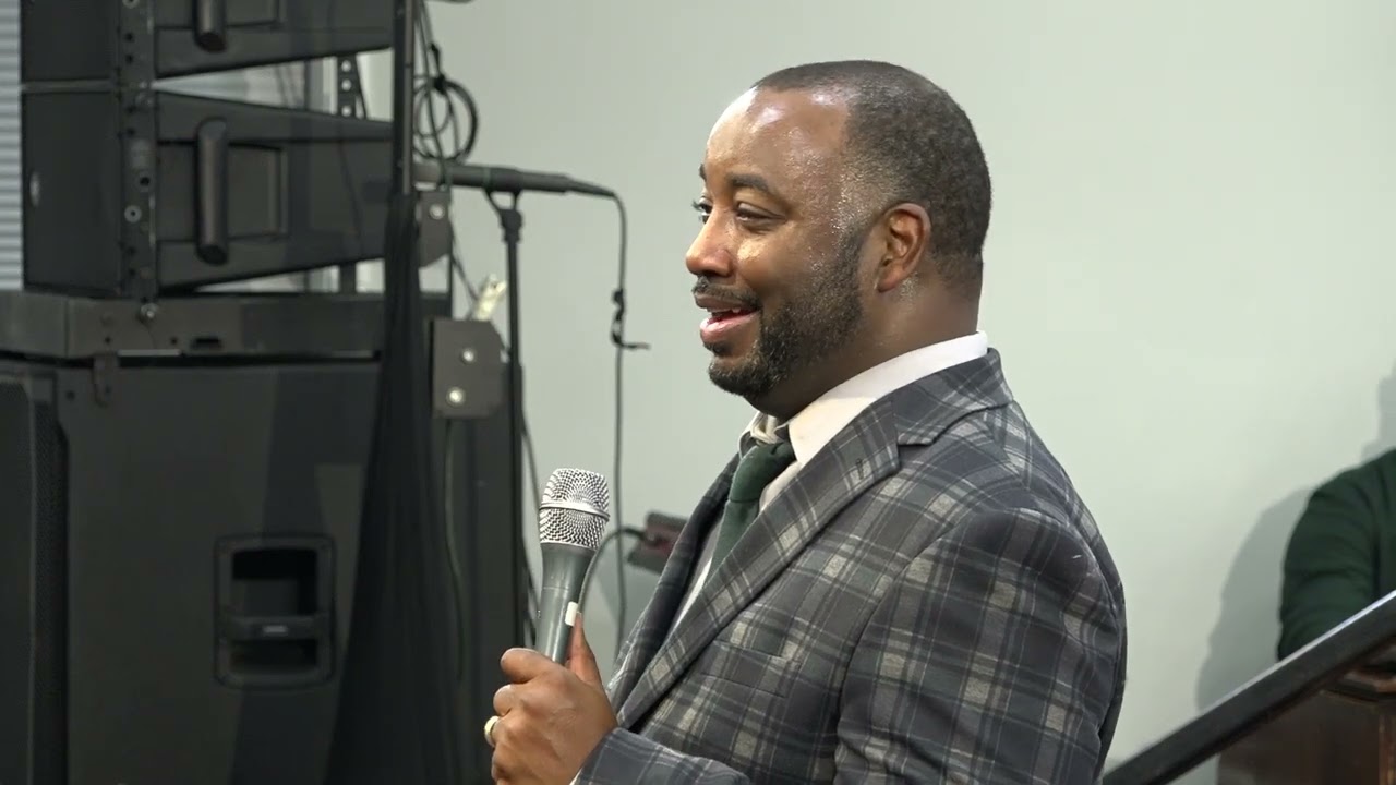 The Gospel Legends - I Know Who's On My Side