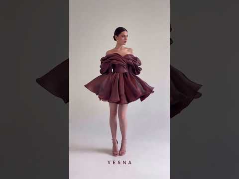 Short evening dress #dress #fashion #eveningdress #evening #girl #models