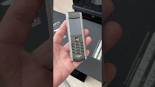 Vertu Signature S Design Bentley