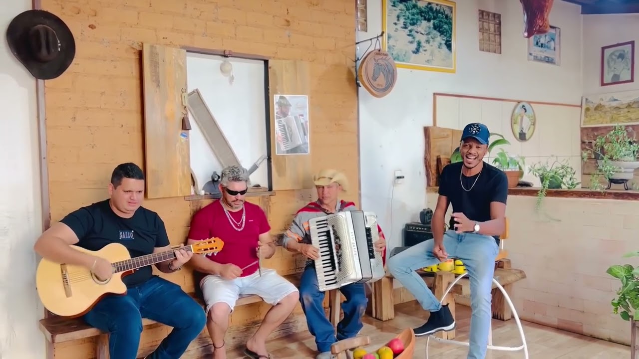 Resenha ao vivo quatro beijos Junnior Mello Cia