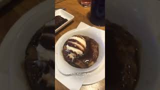 #foodlover #pizzahut #desserts #cookiedough