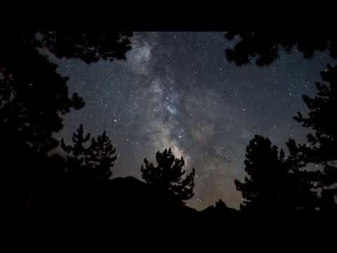 NIGHT SKY TURKEY MILKY WAY 4K - Melikler Yaylası Samanyolu Time lapse