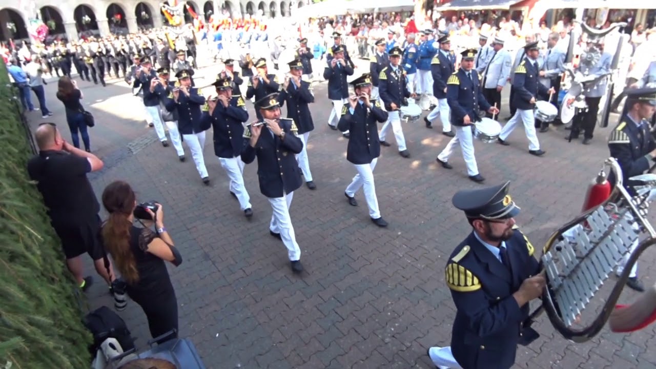 Tambourkorps „Eintracht 1920 Ückerath   +  Musikverein Wüllen 1911 e.V.   „Mein Heimatland“