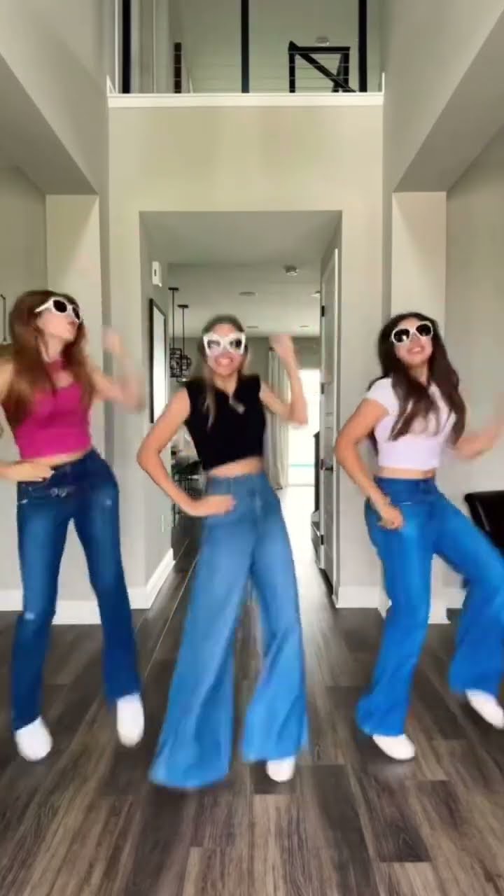 Let’s DANCE! ??? @triplecharm dance #edit #triplecharm #viral #shorts #party #music #dance