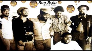 Roots Radics - Radically Radics (HQ)