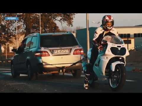 Holowanie samochodu za pomocą motocykla? TRAILER - to się musiało tak skończyć :D - Holowanie samochodu za pomocą motocykla? TRAILER - to się musiało tak skończyć :D