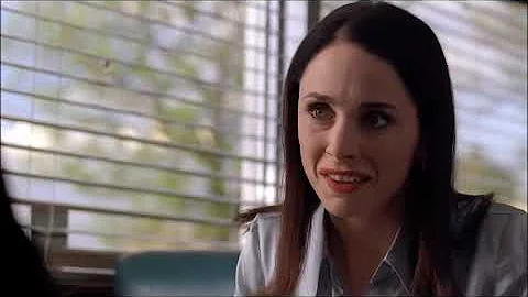 Breaking bad Mike meets with Lydia at a Diner scene