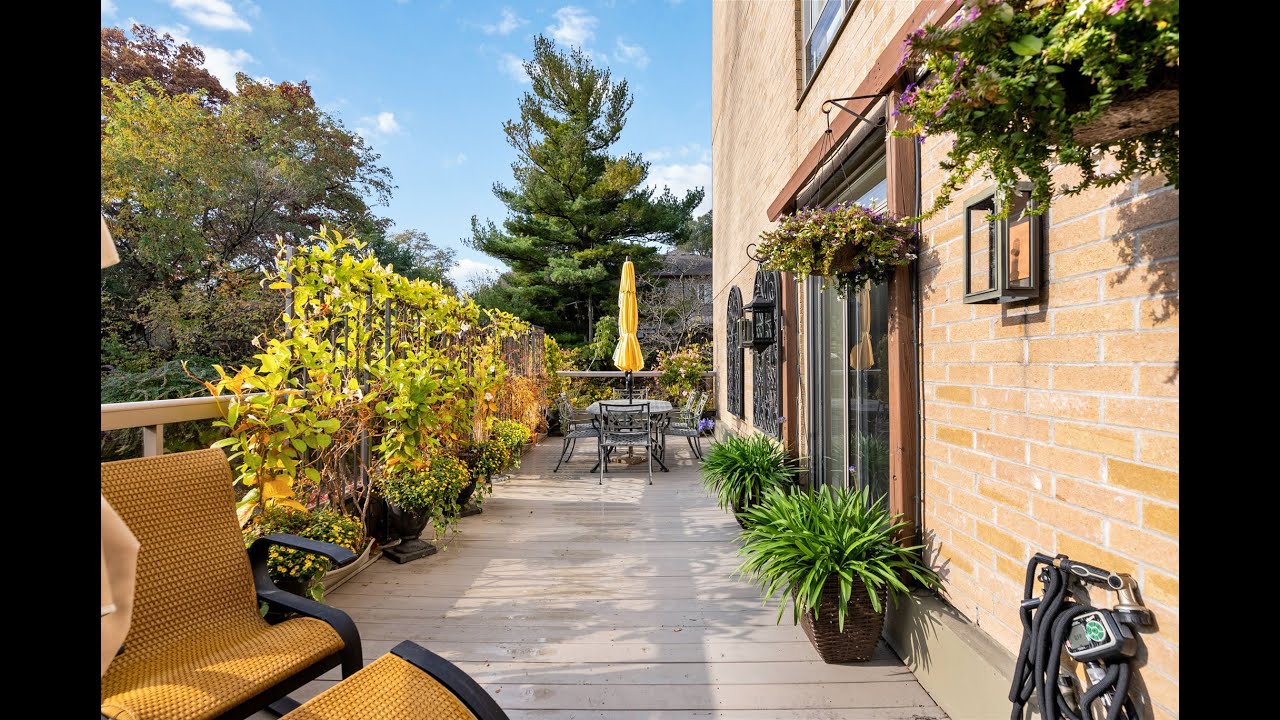 Just Listed | 1750 Bayview Avenue # 204