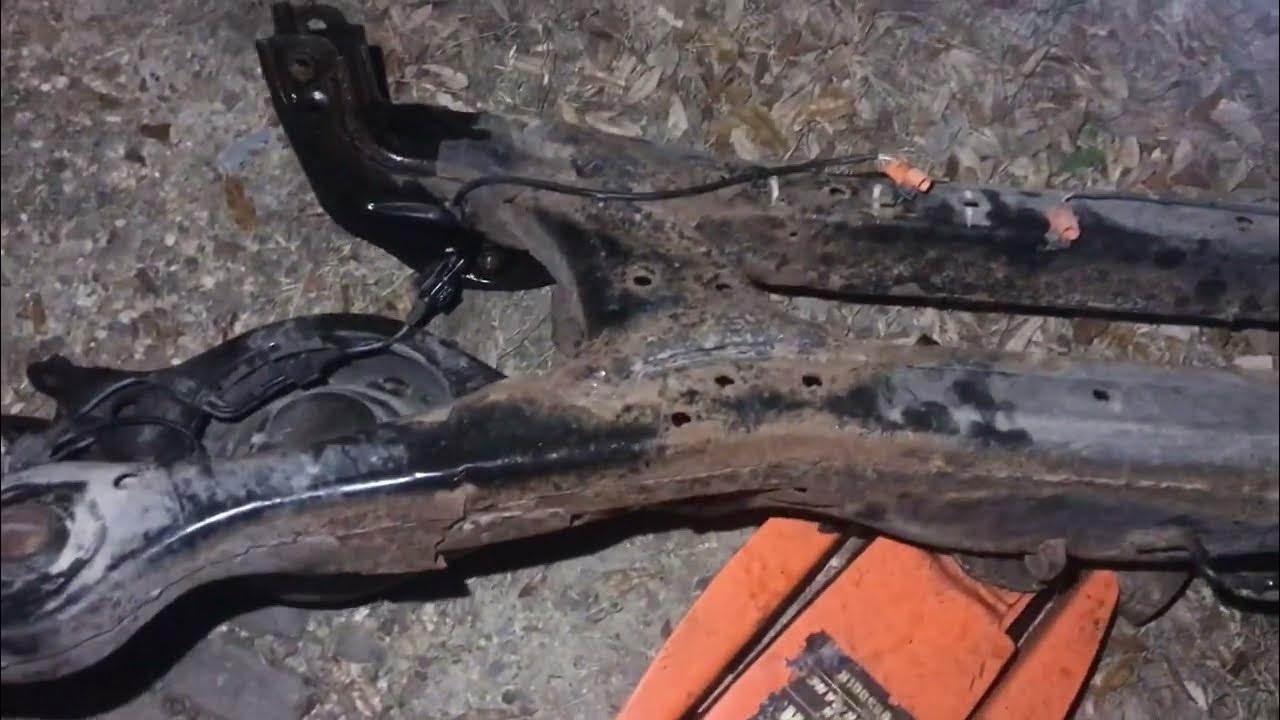 HONDA ODYSSEY REAR SUBFRAME SUB K FRAME CRADLE CROSSMEMBER OEM rusted