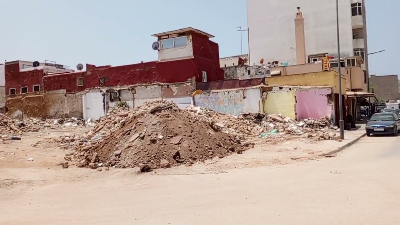 حي المحيط بالرباط : بداية هدم البيوت لاعادة هيكلة شاملة.