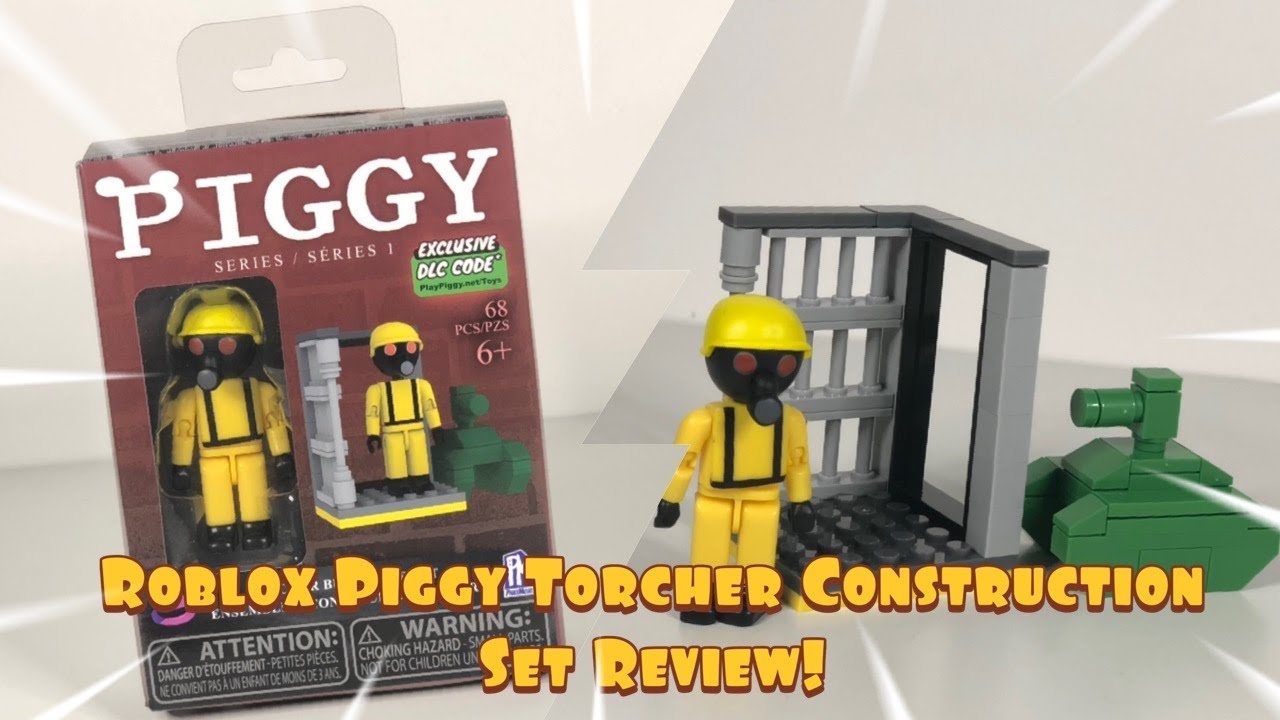  PIGGY - Badgy Figure Buildable Set - Badgy Building Brick Set  Series 1 - Includes DLC : Toys & Games