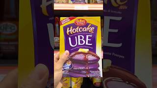 Trying ube hotcakes!