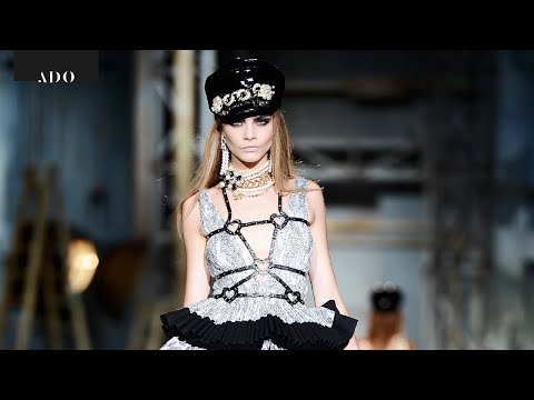 Cara Delevingne | Big Runway Collection