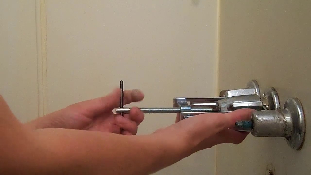 Taking Off Bath Faucet Handles For Repair Youtube