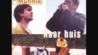Video thumbnail of "De kapitein - Acda en de Munnik"