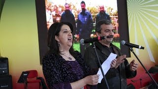 Öcalan'ın mektubu Kürtçe ve Türkçe okundu - BBC TÜRKÇE