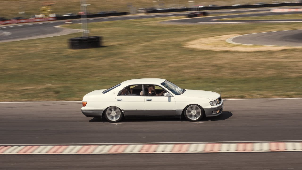 Toyota crown s141