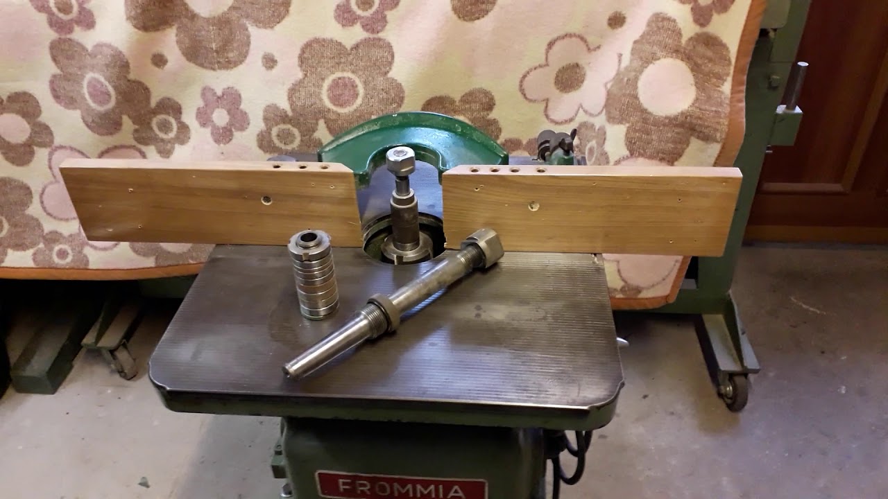Столярные станки. Фрезерный станок в миниформате Frommia 207. Tischfräse FROMMIA 207