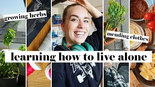 Learning how to live alone (ep 6) // repairing clothes, unhinged cocktails & becoming a plumber