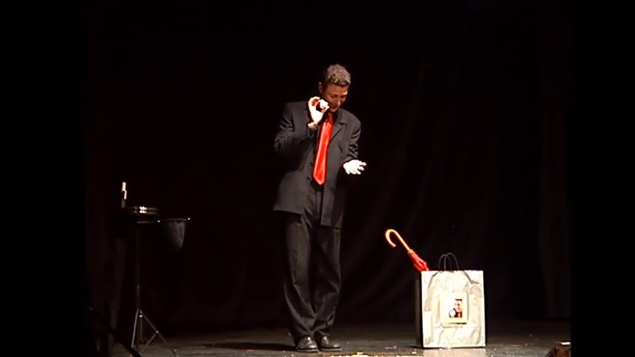 IX FESTIVAL DE MAGIA: NACHO DIAGO