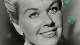 Vignette de la vidéo "Doris Day - Moonglow"