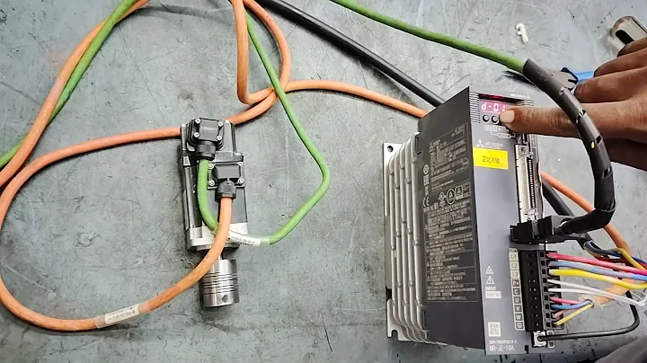 Mitsubishi MR-JE-10A AC Servo Amplifier, 100W, 200-230V | @star-automations #servodrive