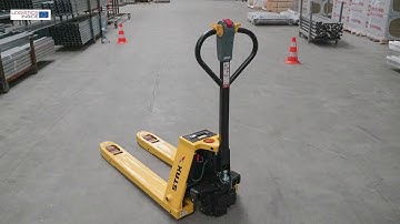 Staxx EPT15H Lithium Power Pallet Truck Test by LOGISTICINSIDE.EU