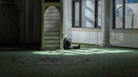 131  تلاوة من سورة الواقعة  القارئ : أحمد التركي