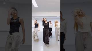 Bounce To The Zone housepartychallenge