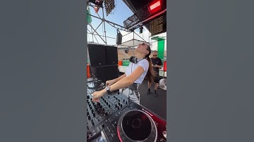 Thumbnail of Lilly Palmer Dj Remix 😈🔥||#lilly #palmer Paramsundri Remix song 🎧🔥||#shorts