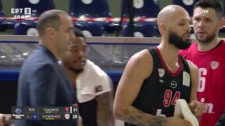 Πανιώνιος - Ολυμπιακός Ο Φουρνιέ Αποχωρεί Προς Τα Αποδυτήρια Και Ο Φίλαθλος Απομακρύνεται