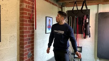 Banded Tricep Pushdowns