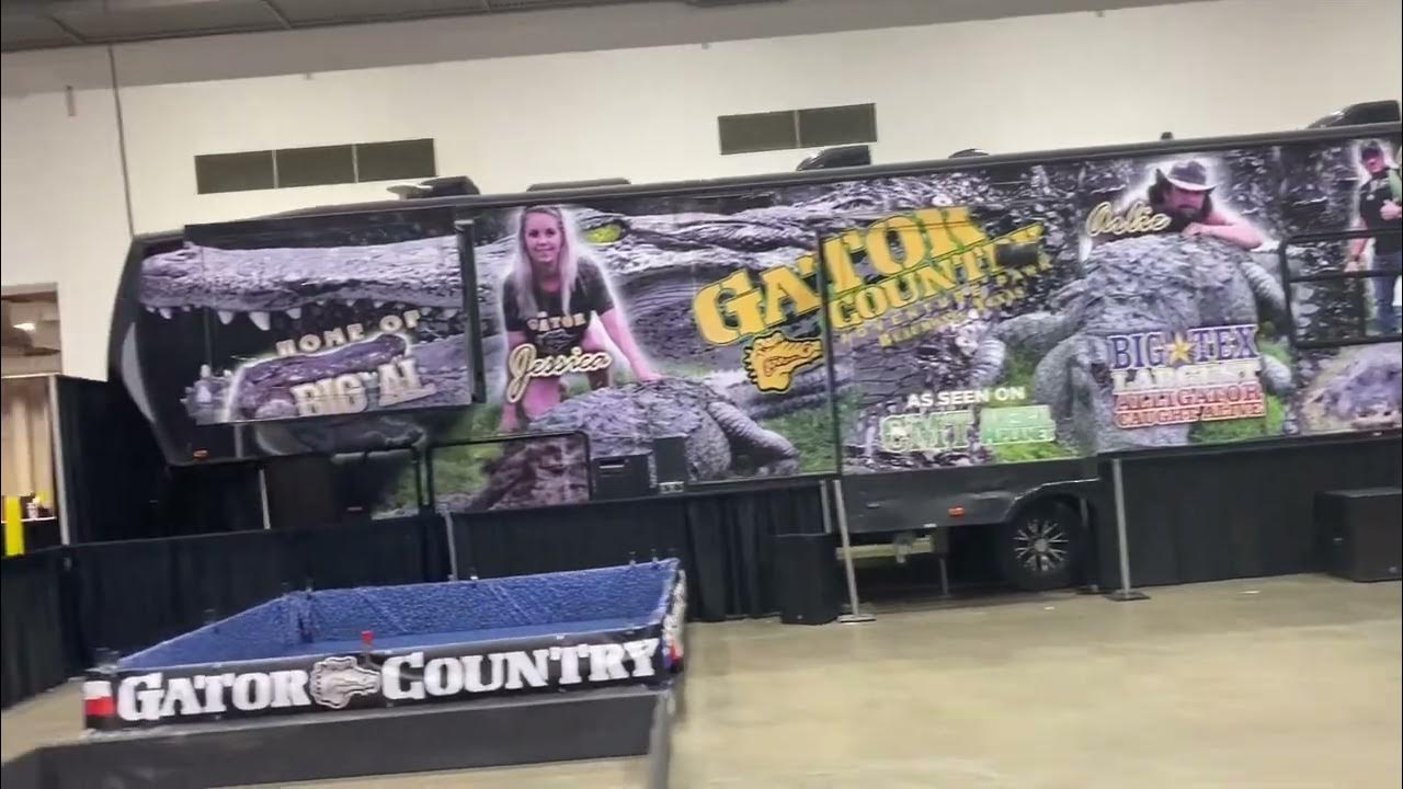 Texas Trophy Hunters Extravaganza, Houston 2023 preshow ride - YouTube