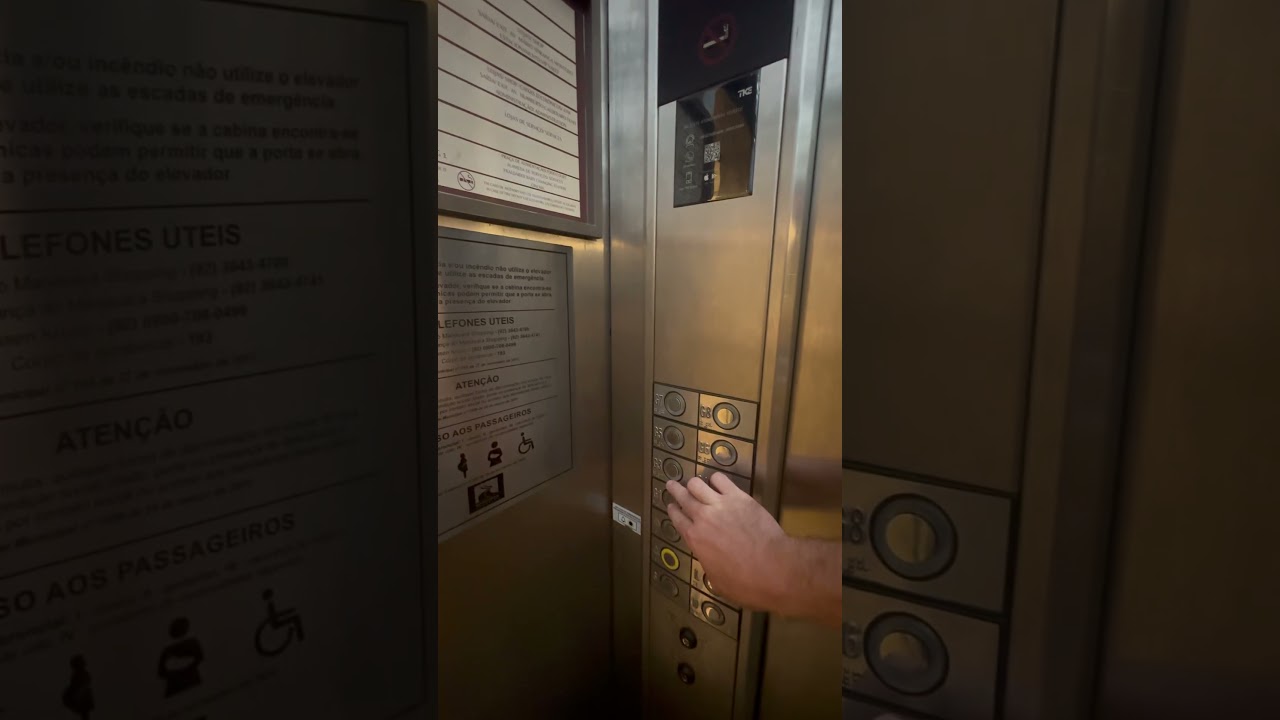 Brazil Mall Elevator