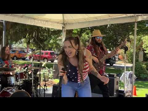 Jacquie Roar live 4 th of July 2026 Beaverton Oregon 