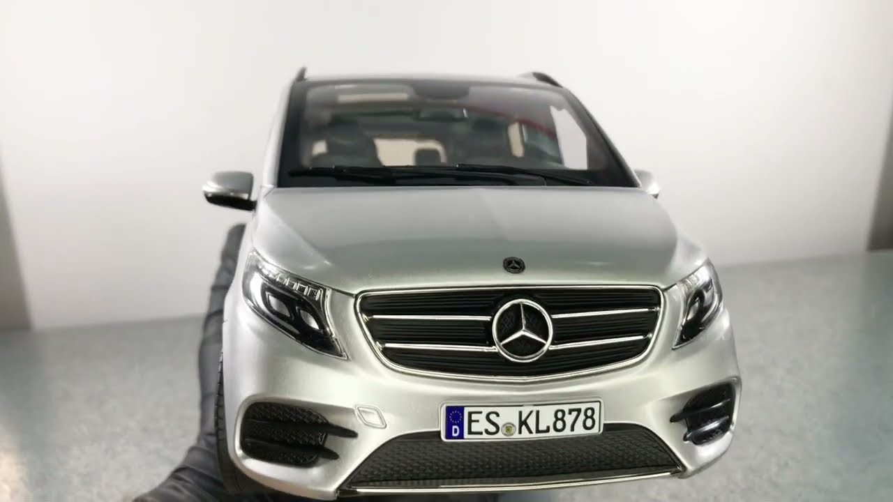 Mercedes-Benz Classe V AMG-Line 2018 Noir 1/18