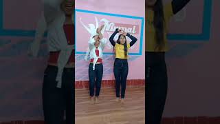 मुन्नी बदनाम हुई डांस  Munni Badnaam Hui Darling Tere #shorts#dance #youtubeshorts #nirmalandgroup