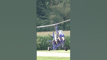 Gyro-Technic gyrocopter landing at Mentone airport C92