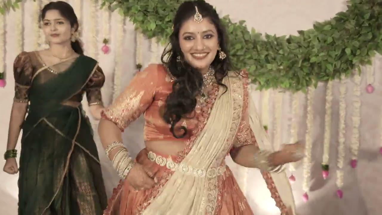 Aiswarya Engagement Dance | Raw Rabbit Photography