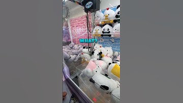 [Milo] Claw Machine nightmare! @ Round 1 😑 #arcade #round1 #subscribe #shorts #wtf #clawmachine