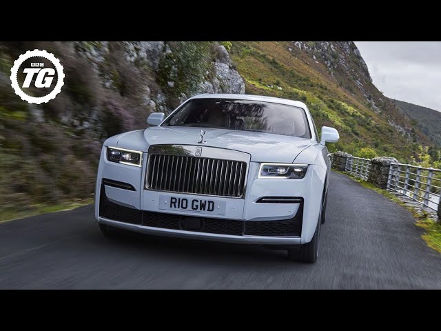 What It's LIke to Drive a $400,000 Rolls Royce Ghost in the Snow -  InsideHook