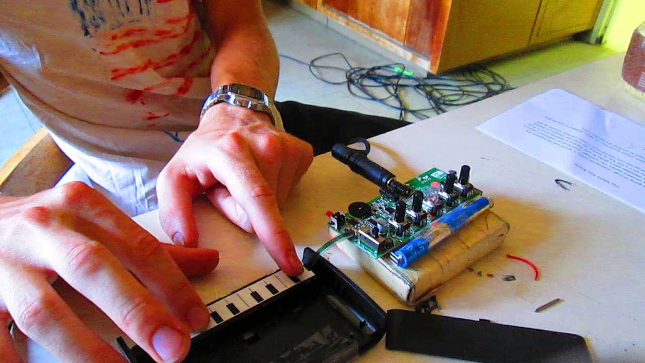 Monotron Duo Jammin adlı videoyu YouTube'da izle Monotron Duo Jammin adlı videoyu YouTube'da izle
