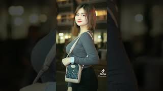 Download Lagu Senyum senyum dulu 😁 #shorts  #viral #tiktok MP3